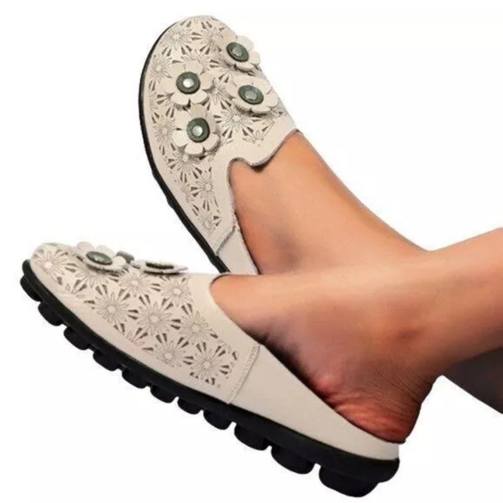 Women's Cowhide Leather Shoes Loafers, size 39, fits like US 8